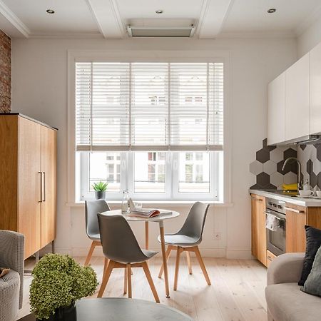 Rynek Stare Miasto Apartment 5 - Klima Netflix Breslau Exterior foto